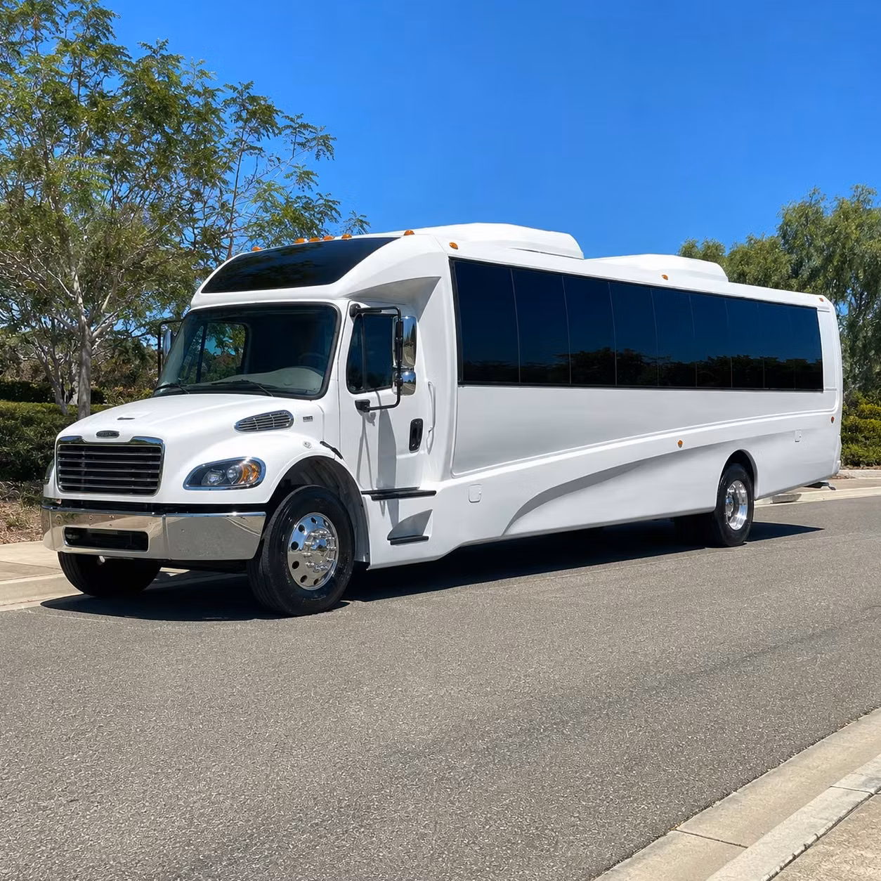 ann arbor 18 passenger minibus rental