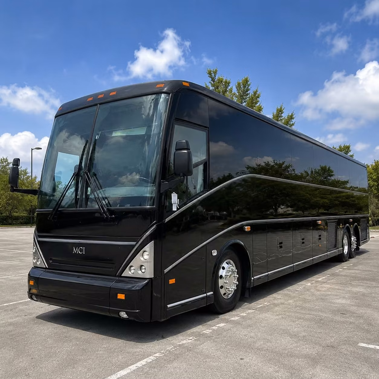 ann arbor game day shuttle bus transportation for michigan wolverines events