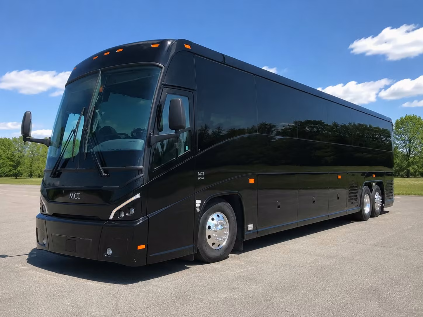 wedding shuttle bus rentals in ann arbor michigan